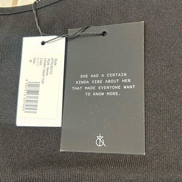 4th & Reckless Henry Crop Top - Picture 4 of 7